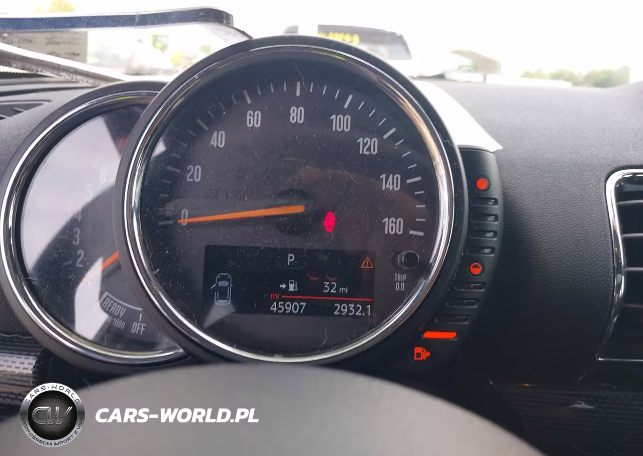 2017 Mini Clubman Cooper VIN:WMWLU1C3XH2F28514 - 15