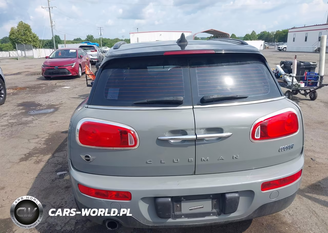 2017 Mini Clubman Cooper VIN:WMWLU1C3XH2F28514 - 16