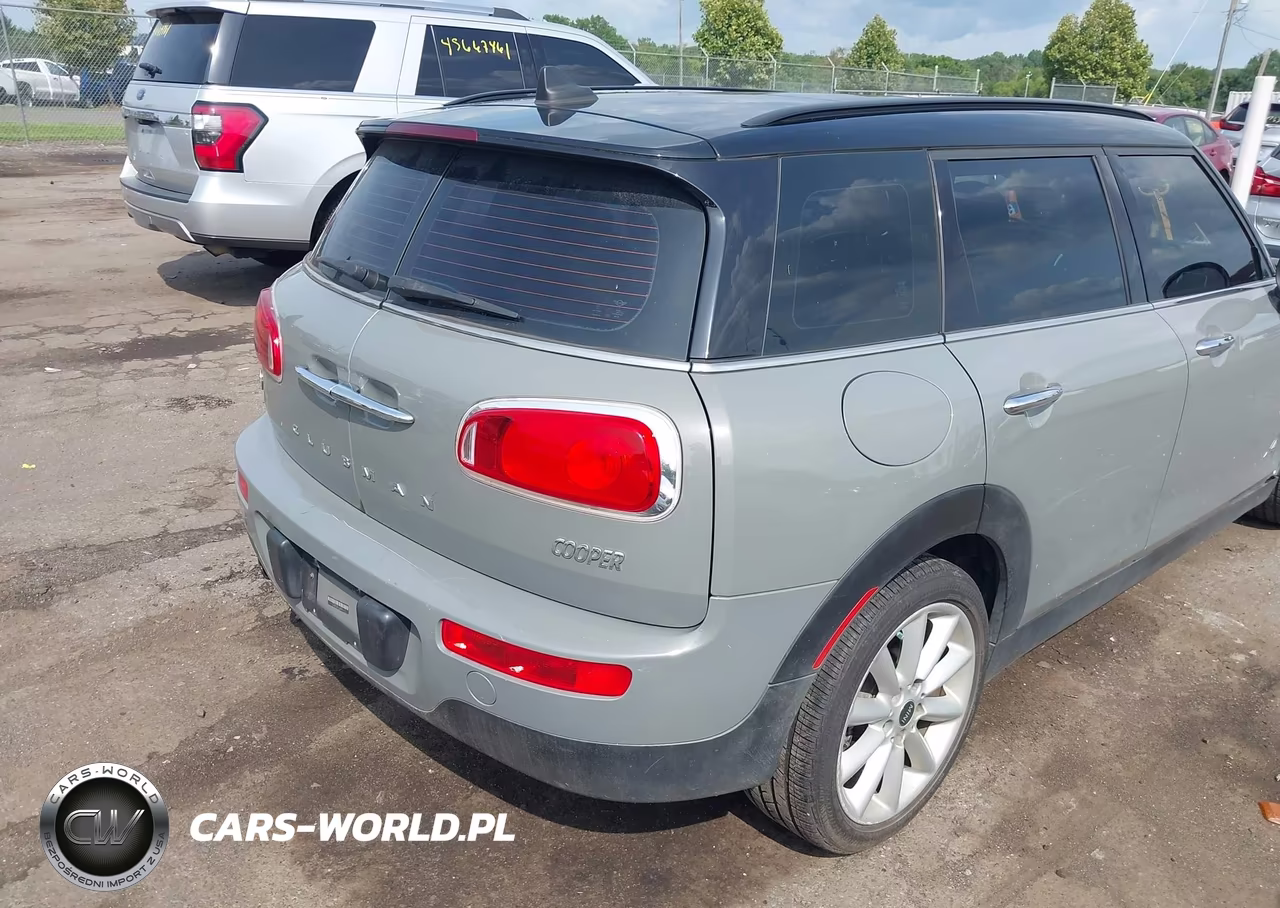 2017 Mini Clubman Cooper VIN:WMWLU1C3XH2F28514 - 4