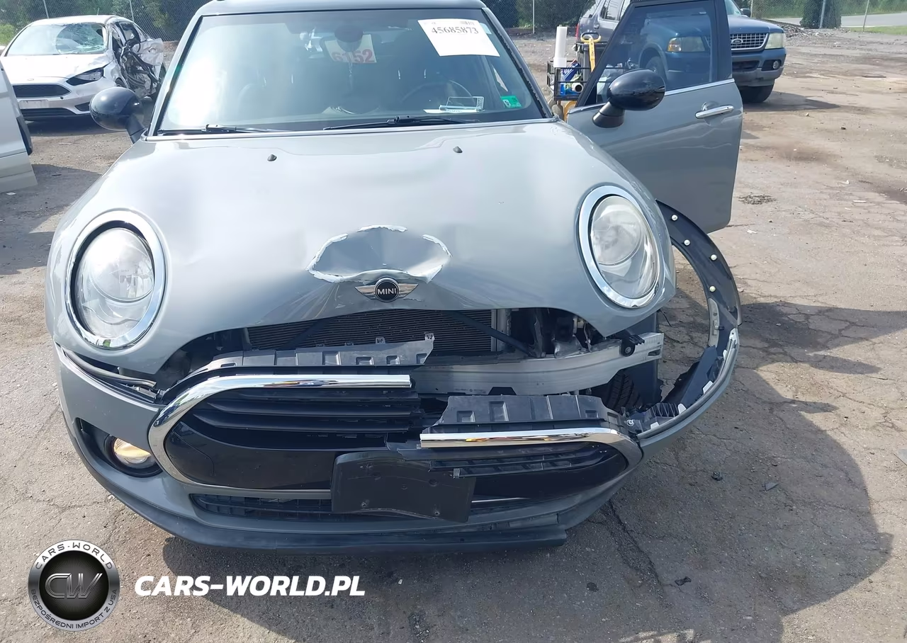 2017 Mini Clubman Cooper VIN:WMWLU1C3XH2F28514 - 6