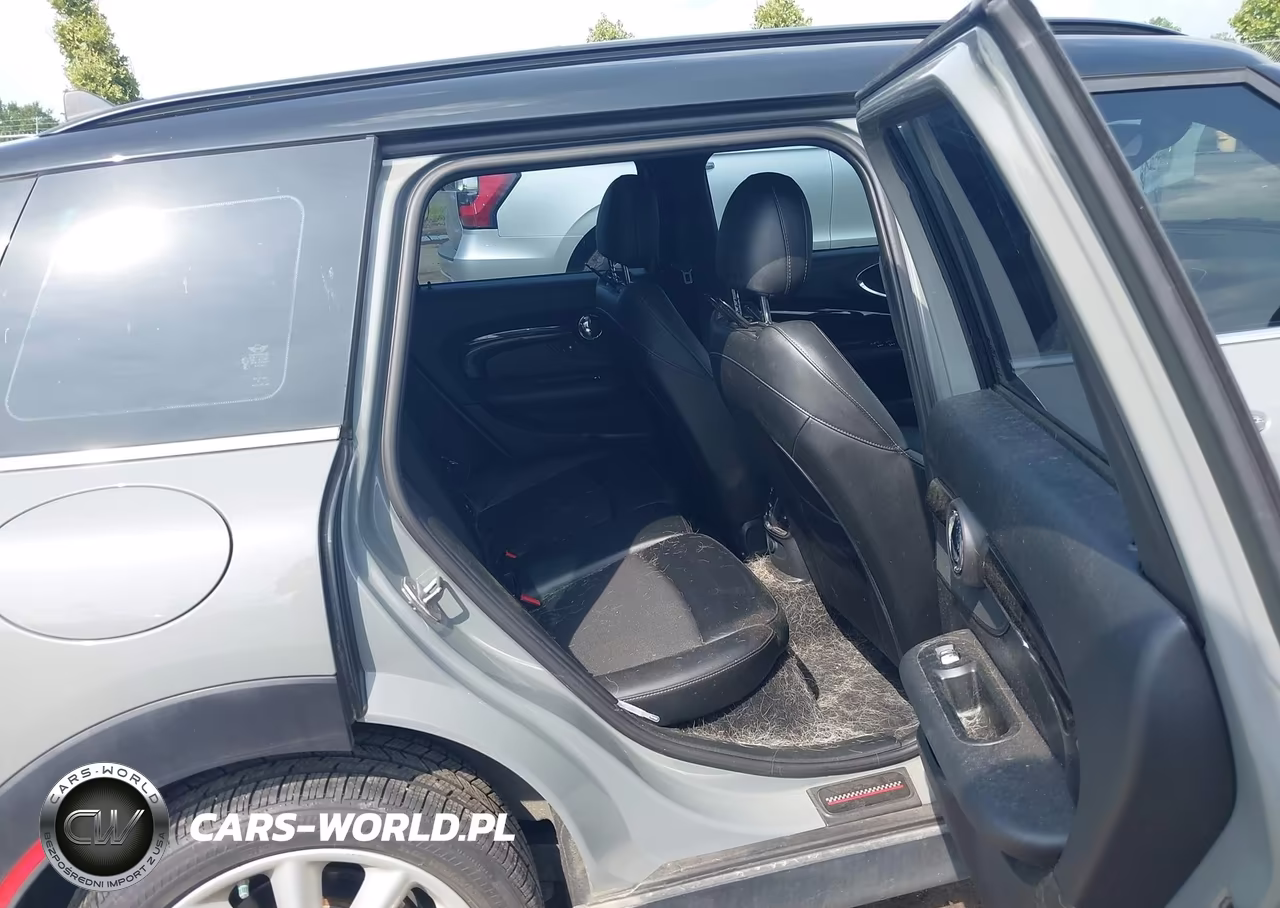 2017 Mini Clubman Cooper VIN:WMWLU1C3XH2F28514 - 8