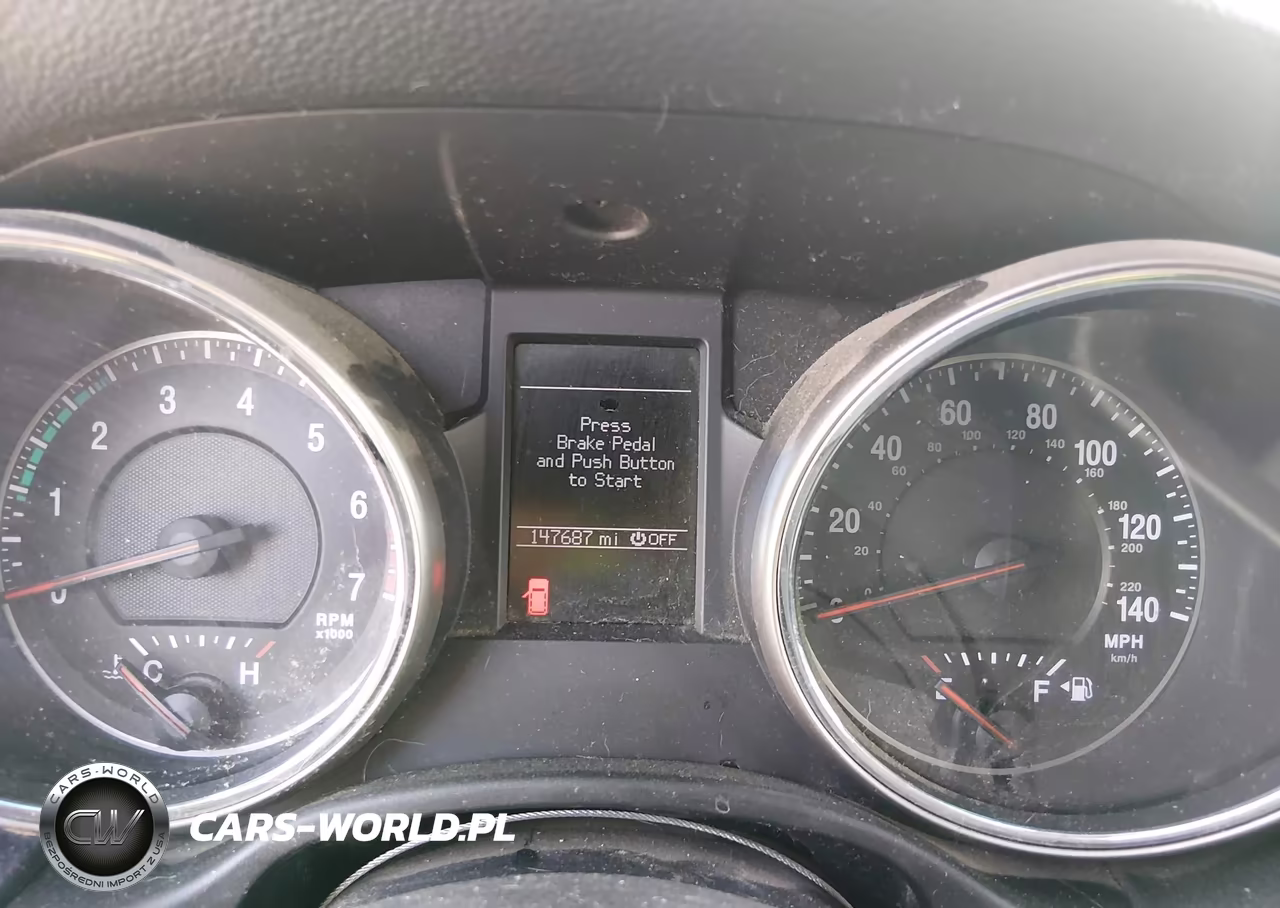 2013 Jeep Grand Cherokee Laredo VIN:1C4RJFAT3DC571406 - 7