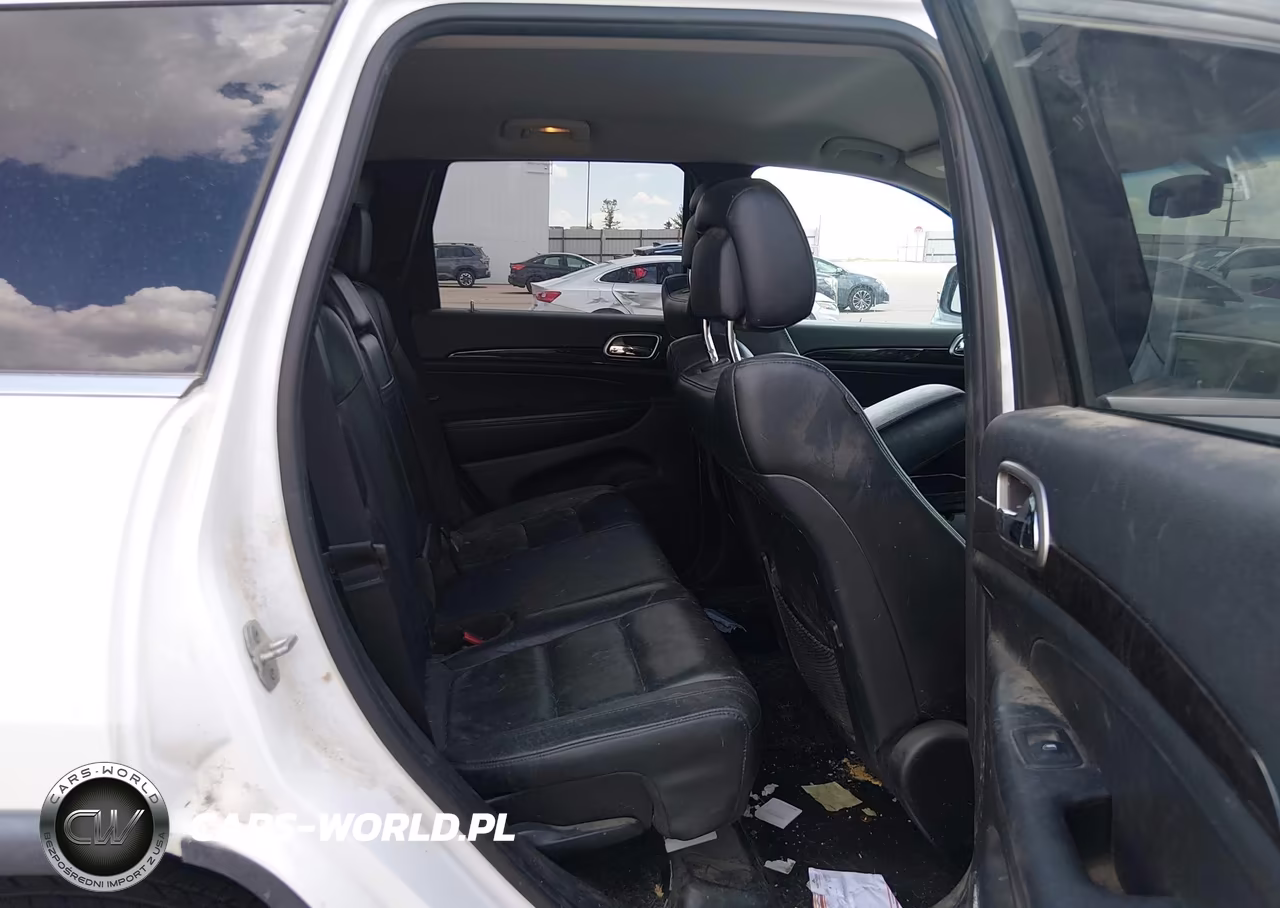 2013 Jeep Grand Cherokee Laredo VIN:1C4RJFAT3DC571406 - 8