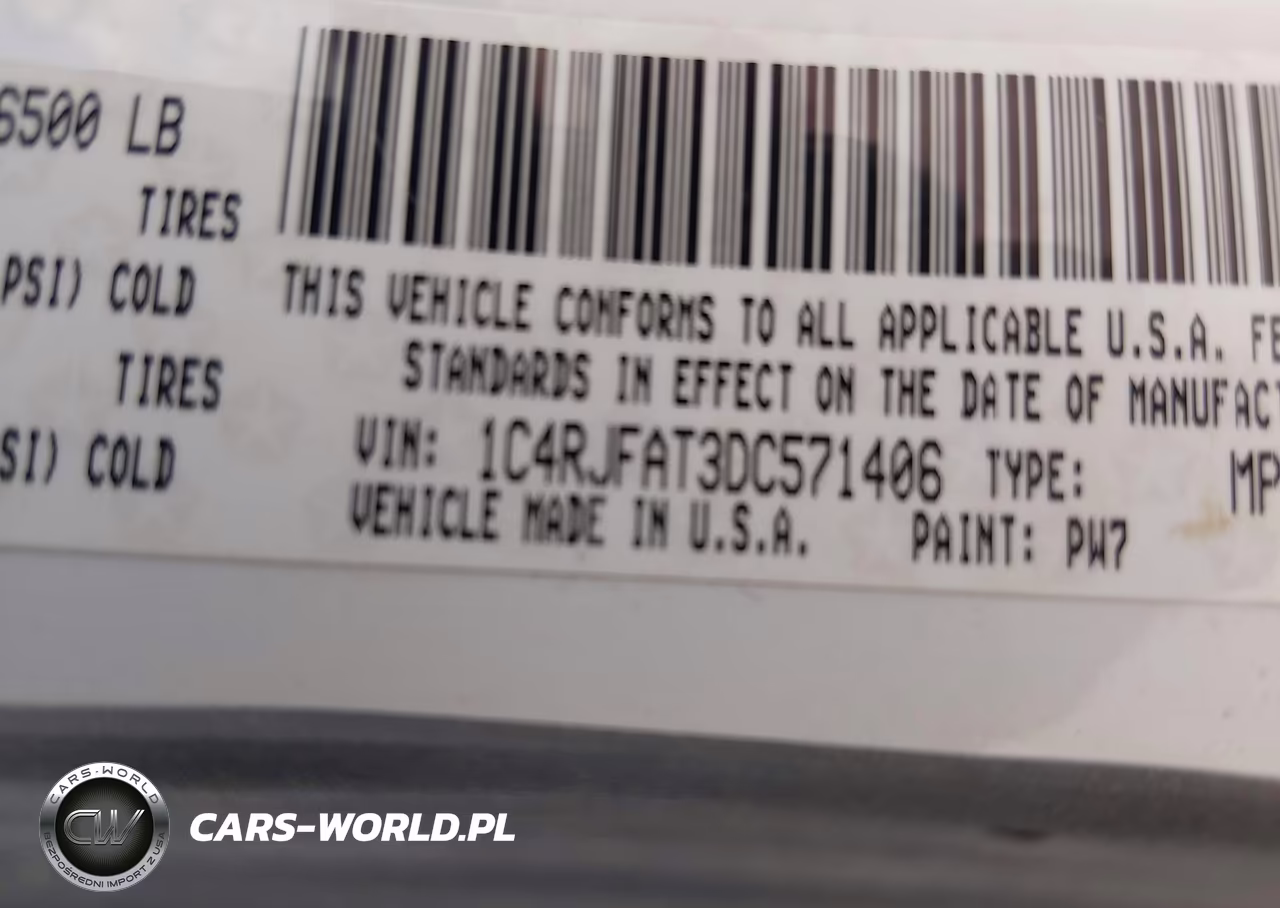 2013 Jeep Grand Cherokee Laredo VIN:1C4RJFAT3DC571406 - 9