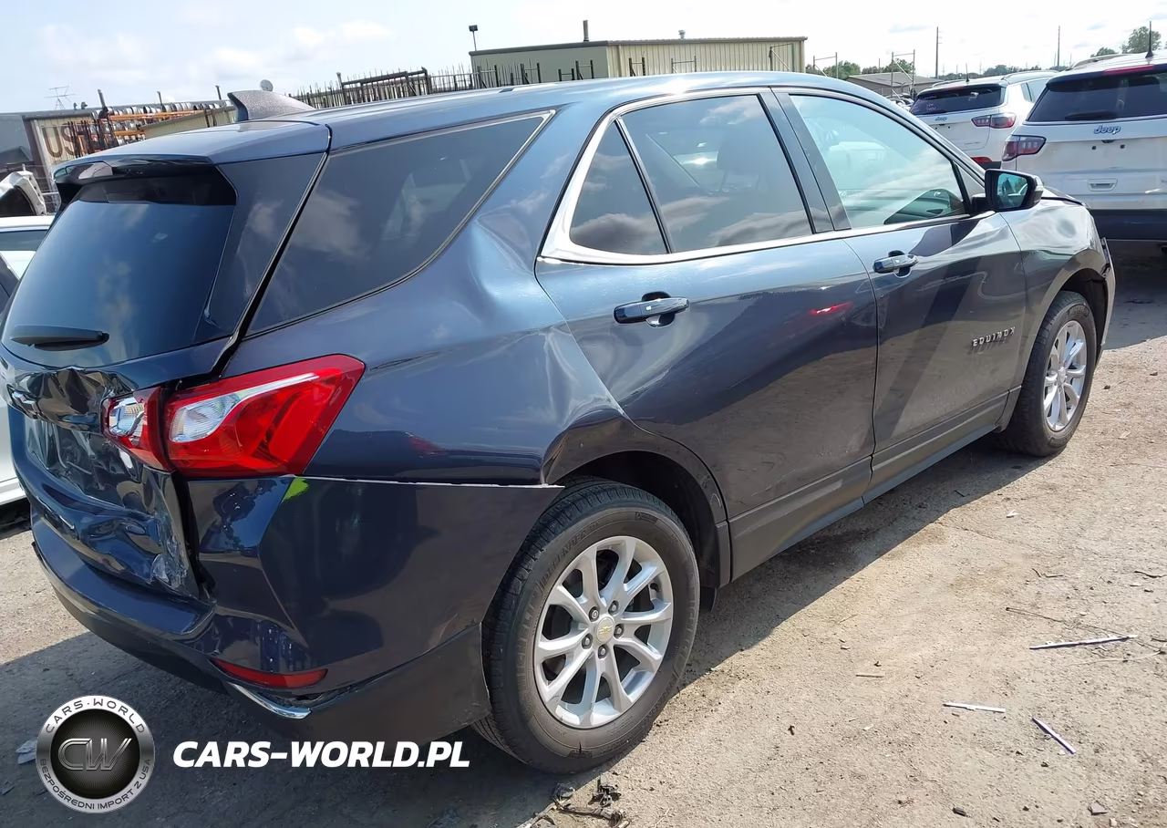2018 Chevrolet Equinox Lt VIN:3GNAXJEV7JS604009 - 4
