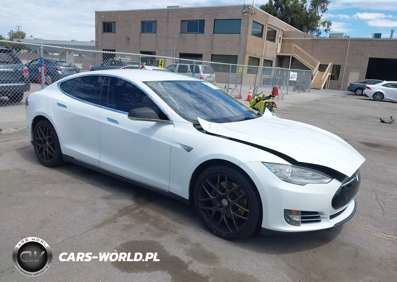 2012 Tesla Model S Signature