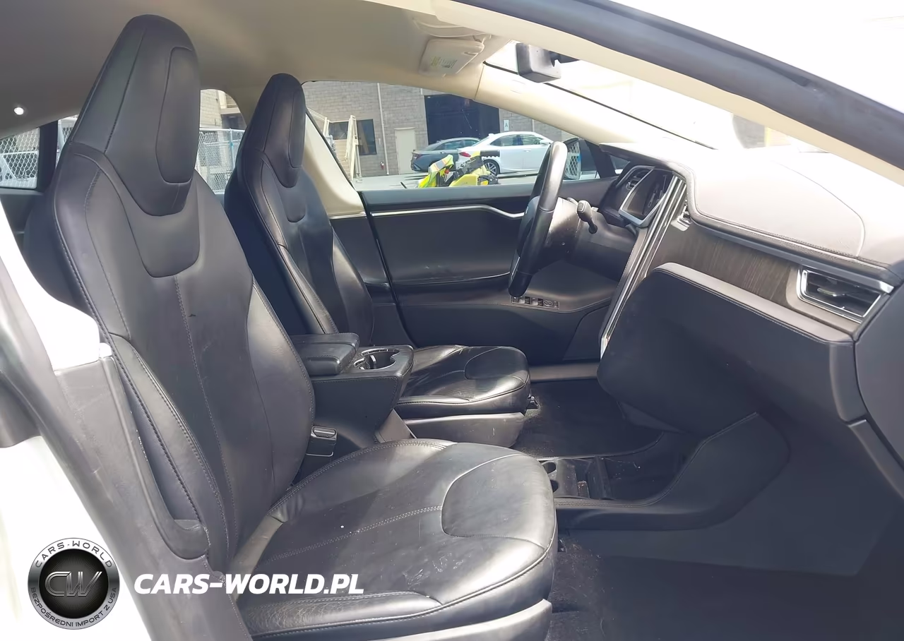 2012 Tesla Model S Signature VIN:5YJSA1CNXCFP02948 - 5