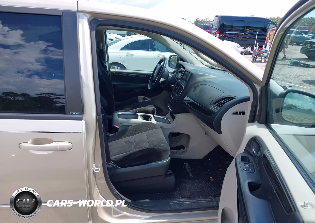 2014 Dodge Grand Caravan Sxt VIN:2C4RDGCGXER266359 - 5
