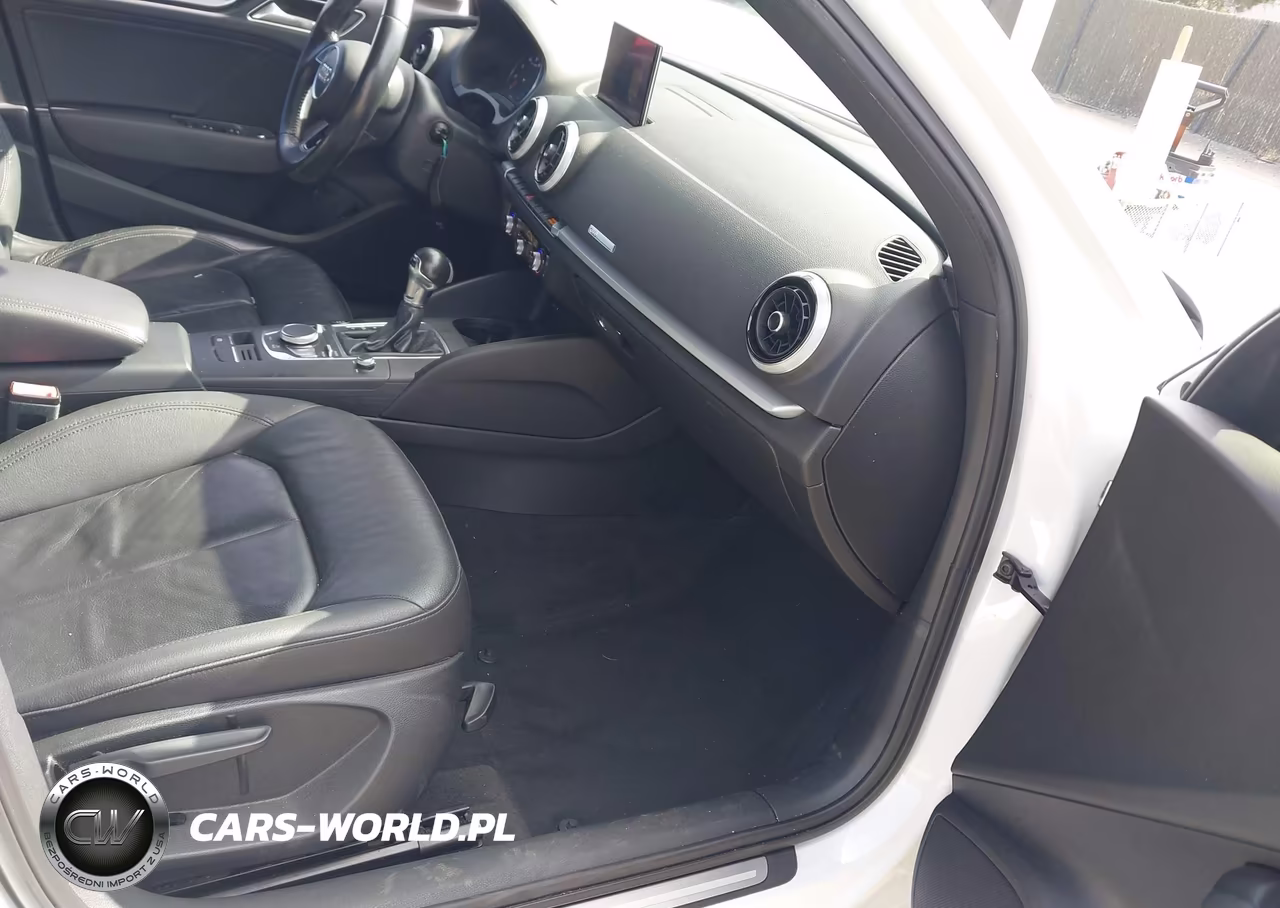 2017 Audi A3 Premium VIN:WAUAUGFF4H1039285 - 5