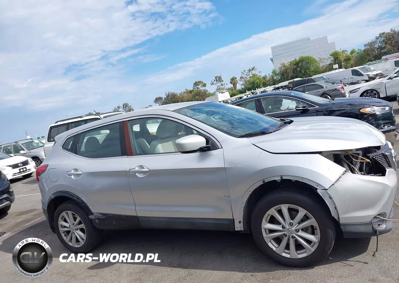 2017 Nissan Rogue Sport S VIN:JN1BJ1CP9HW001969 - 14
