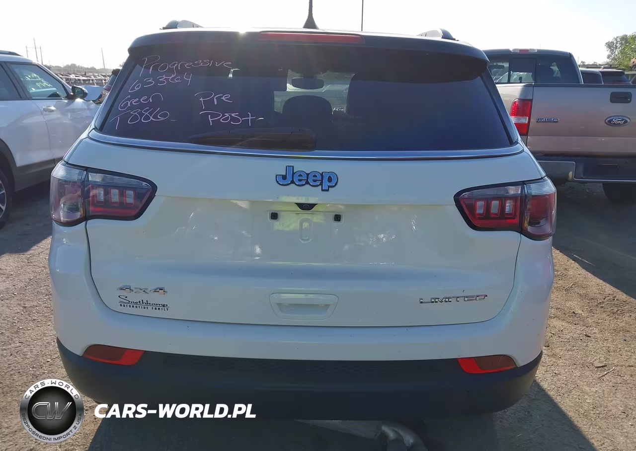 2018 Jeep Compass Limited 4X4 VIN:3C4NJDCB9JT456333 - 16