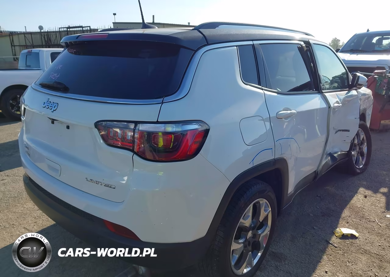 2018 Jeep Compass Limited 4X4 VIN:3C4NJDCB9JT456333 - 4