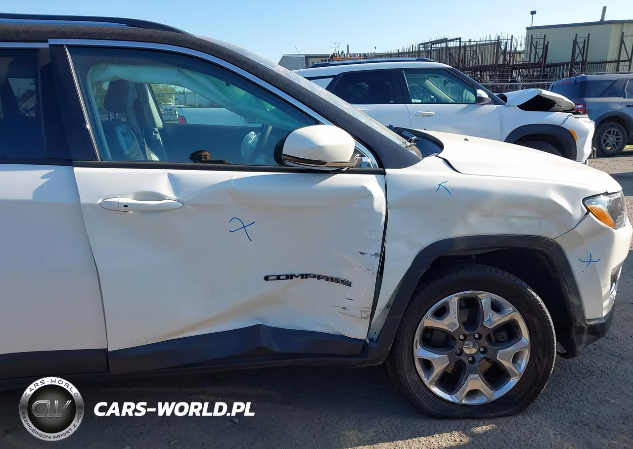 2018 Jeep Compass Limited 4X4 VIN:3C4NJDCB9JT456333 - 6