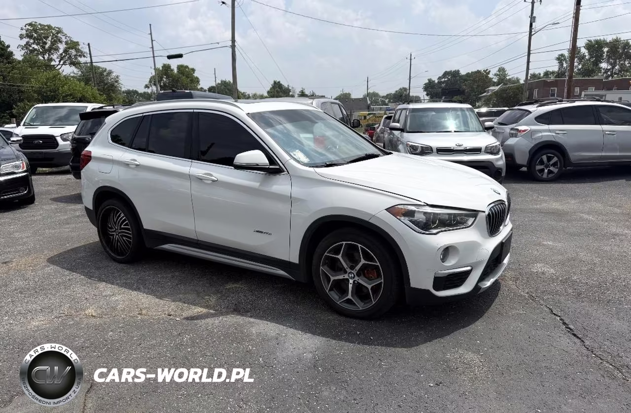 2017 BMW X1 xDrive28I VIN:WBXHT3C3XH5F87619 - 1