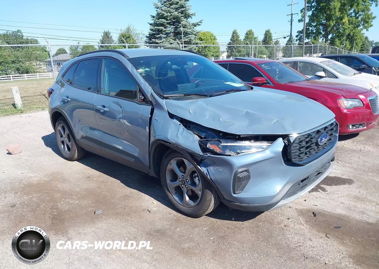2026 Ford Escape St-Line – zdjęcie 1 z 18
