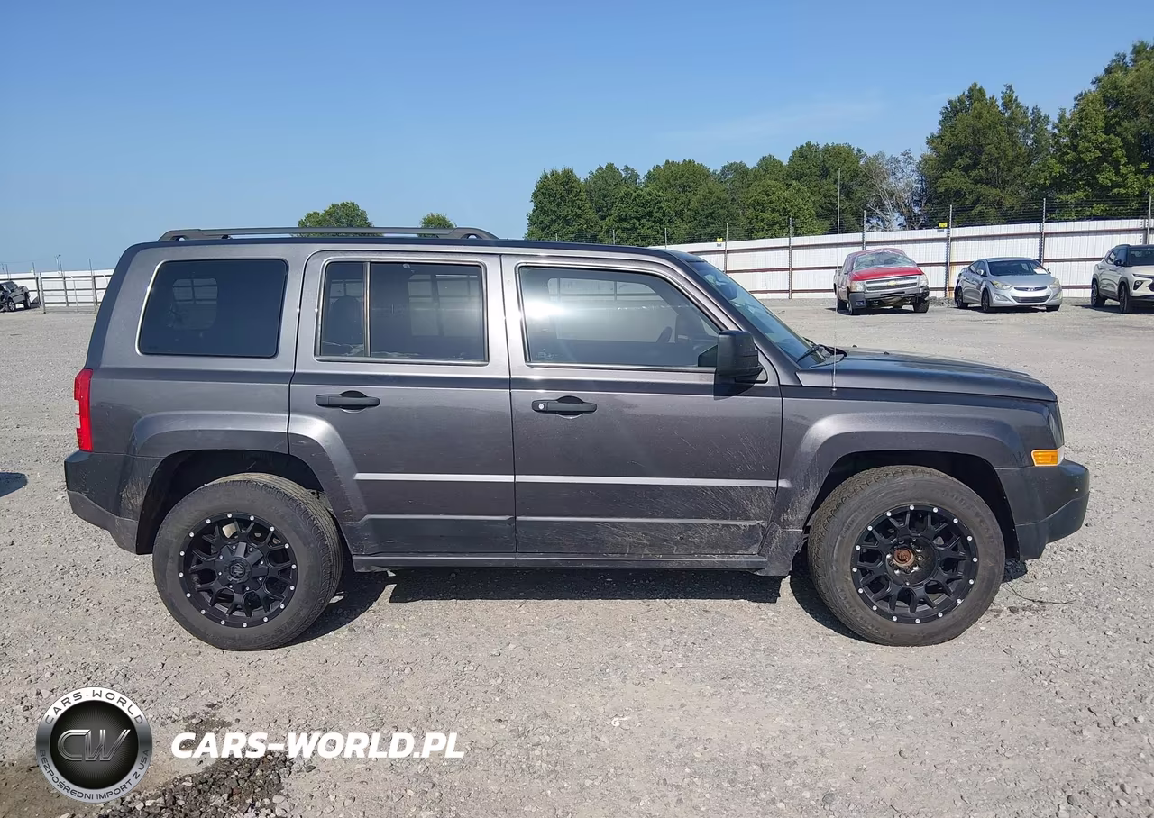 2017 Jeep Patriot Sport VIN:1C4NJPBB2HD157351 - 14