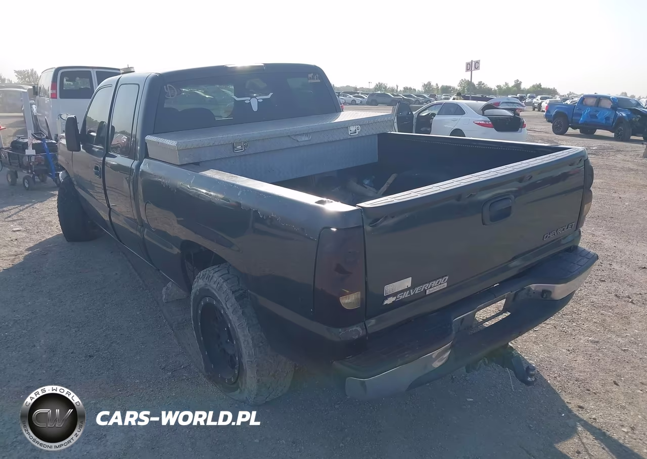 2005 Chevrolet Silverado 1500 Lt VIN:2GCEC19TX51330871 - 3