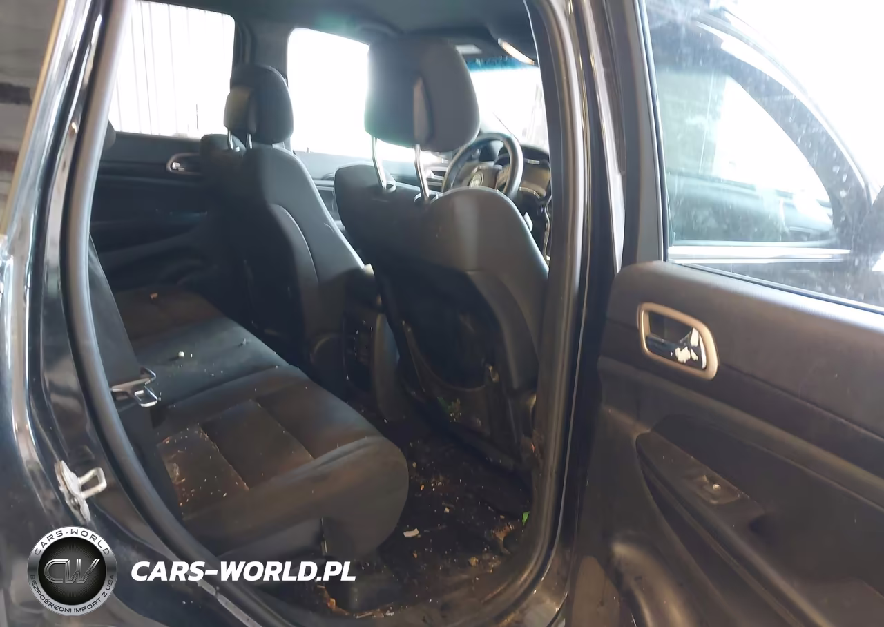 2014 Jeep Grand Cherokee Laredo VIN:1C4RJFAG2EC392343 - 8
