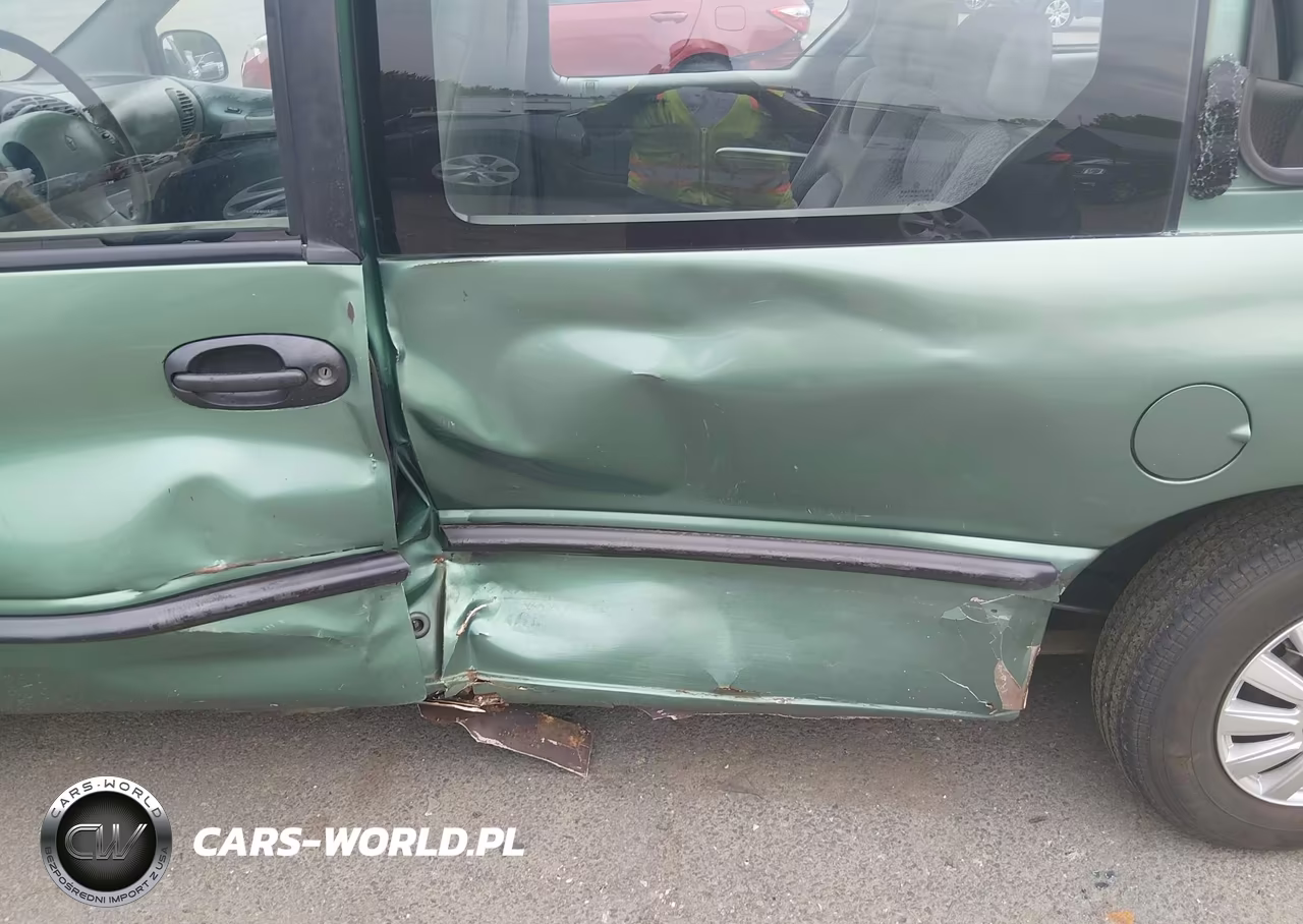 1998 Dodge Caravan VIN:2B4GP25RXWR555854 - 6
