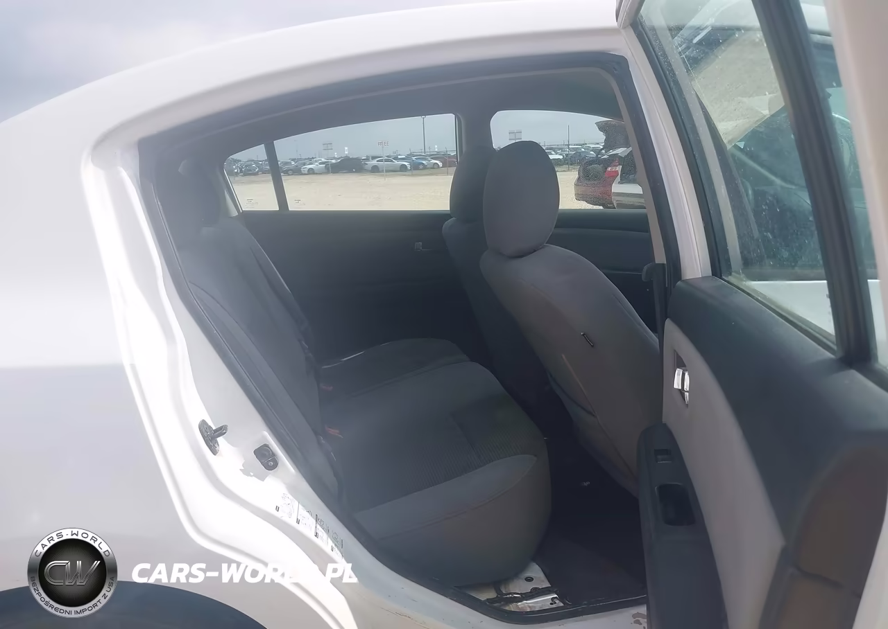 2011 Nissan Sentra 2.0S VIN:3N1AB6AP2BL730482 - 8