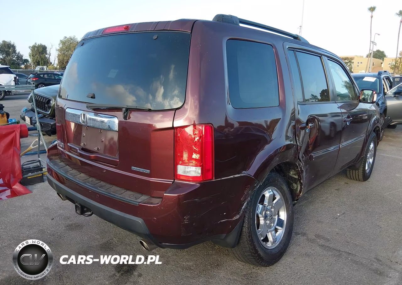 2010 Honda Pilot Touring VIN:5FNYF3H97AB002000 - 4