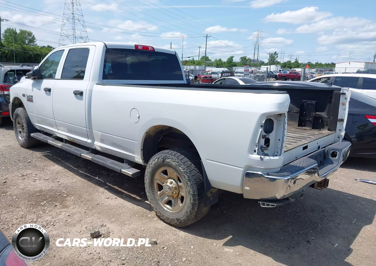 2017 Ram 2500 Tradesman 4X4 8' Box VIN:3C6UR5HJ9HG600922 - 3