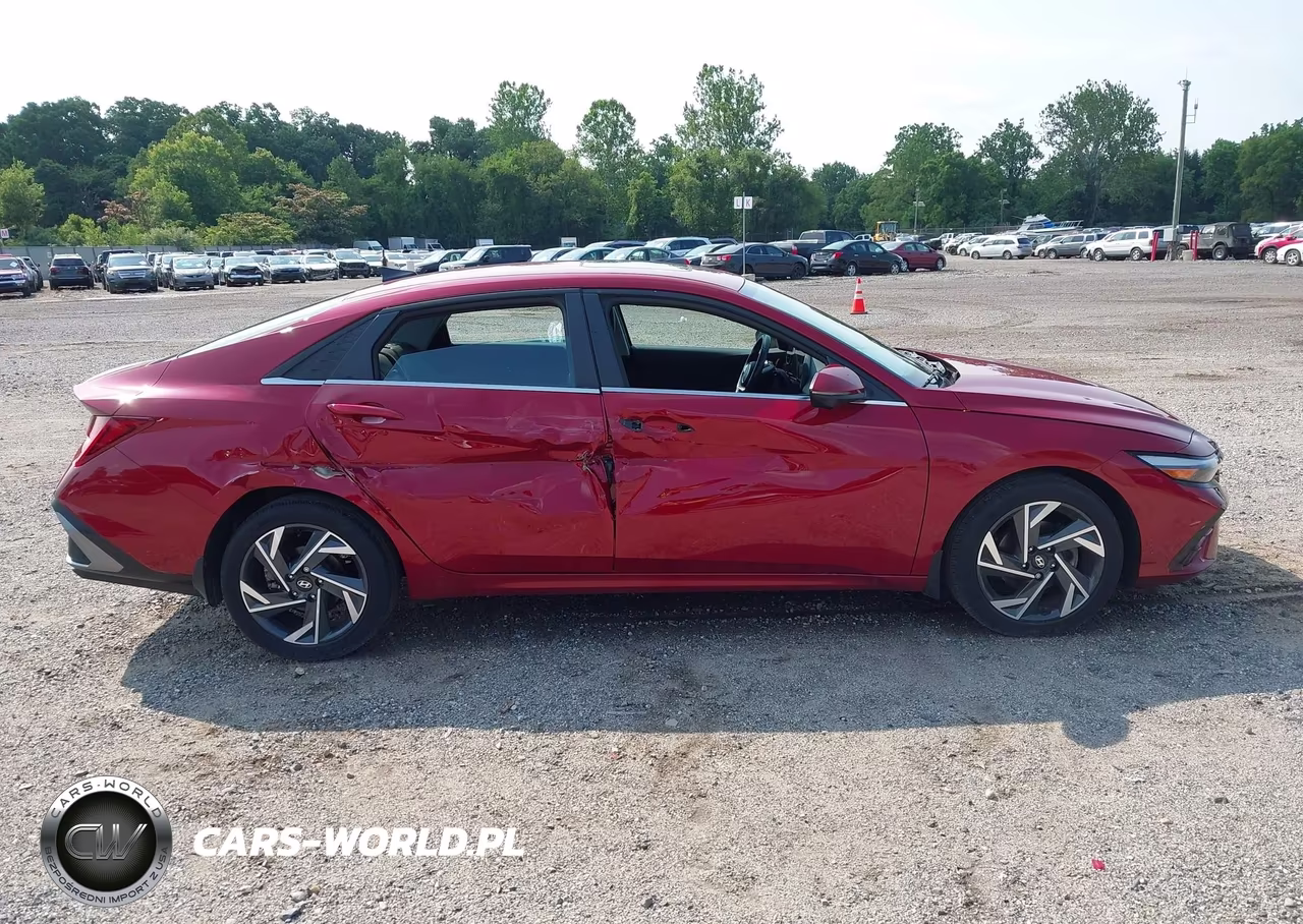 2024 Hyundai Elantra Limited VIN:KMHLP4DG5RU813214 - 13