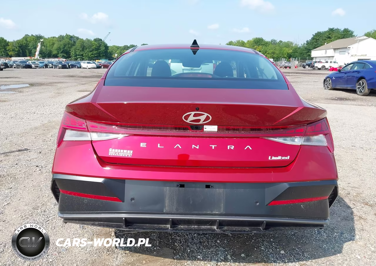 2024 Hyundai Elantra Limited VIN:KMHLP4DG5RU813214 - 16