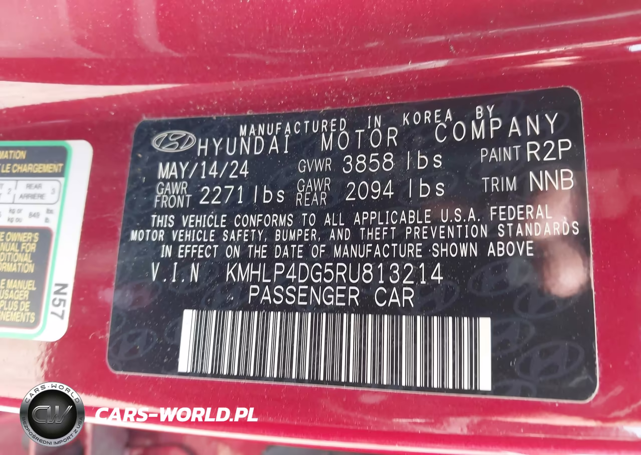 2024 Hyundai Elantra Limited VIN:KMHLP4DG5RU813214 - 9
