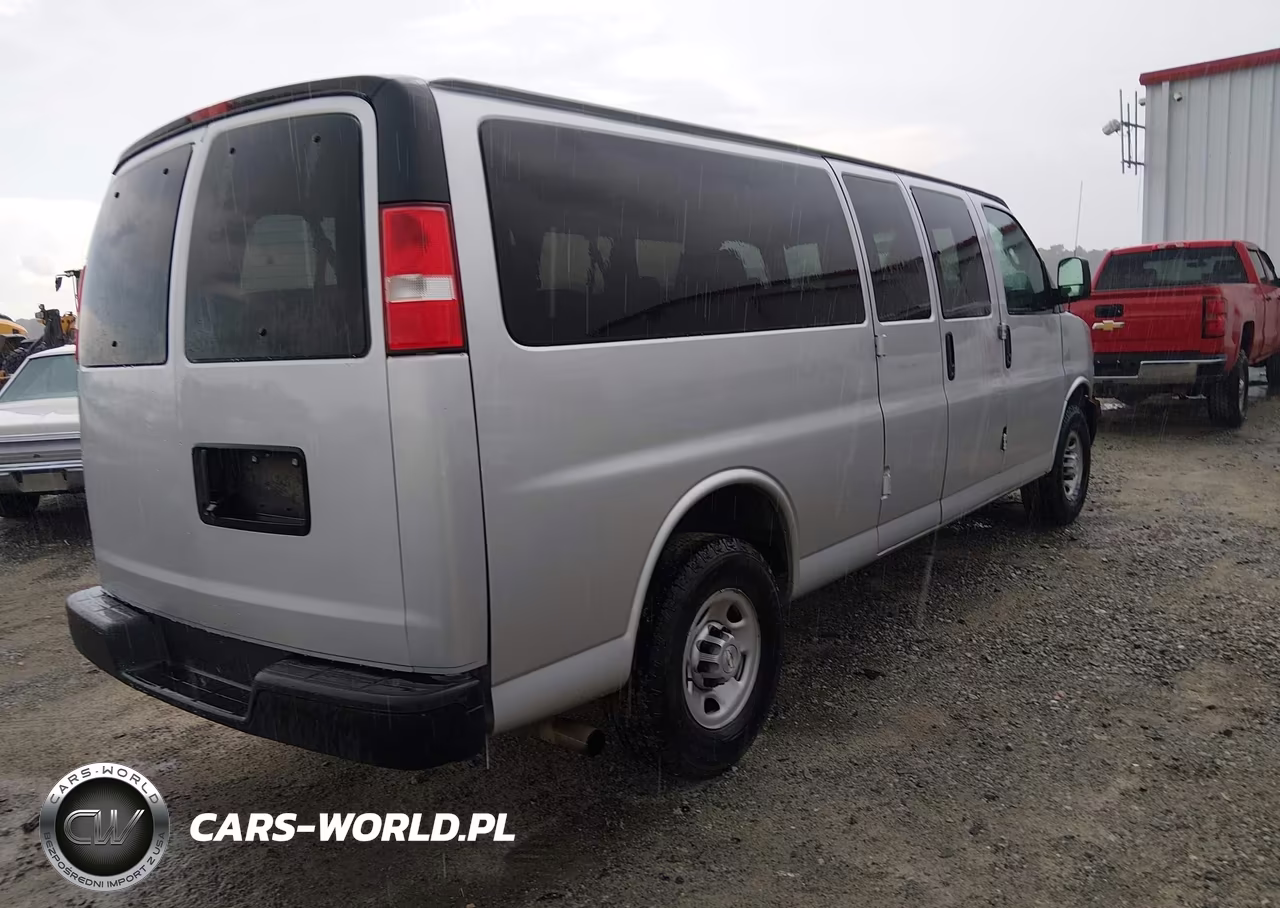 2020 Chevrolet Express Passenger Rwd 3500 Extended Wheelbase Ls VIN:1GAZGNFP3L1253972 - 4