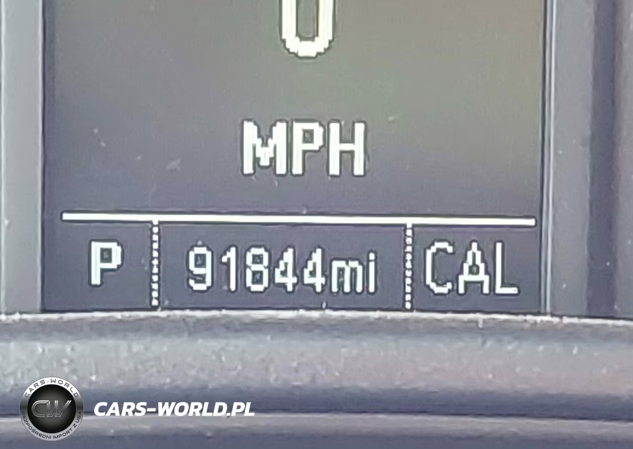 2018 Chevrolet Silverado 1500 Custom VIN:1GCVKPECXJZ377959 - 15