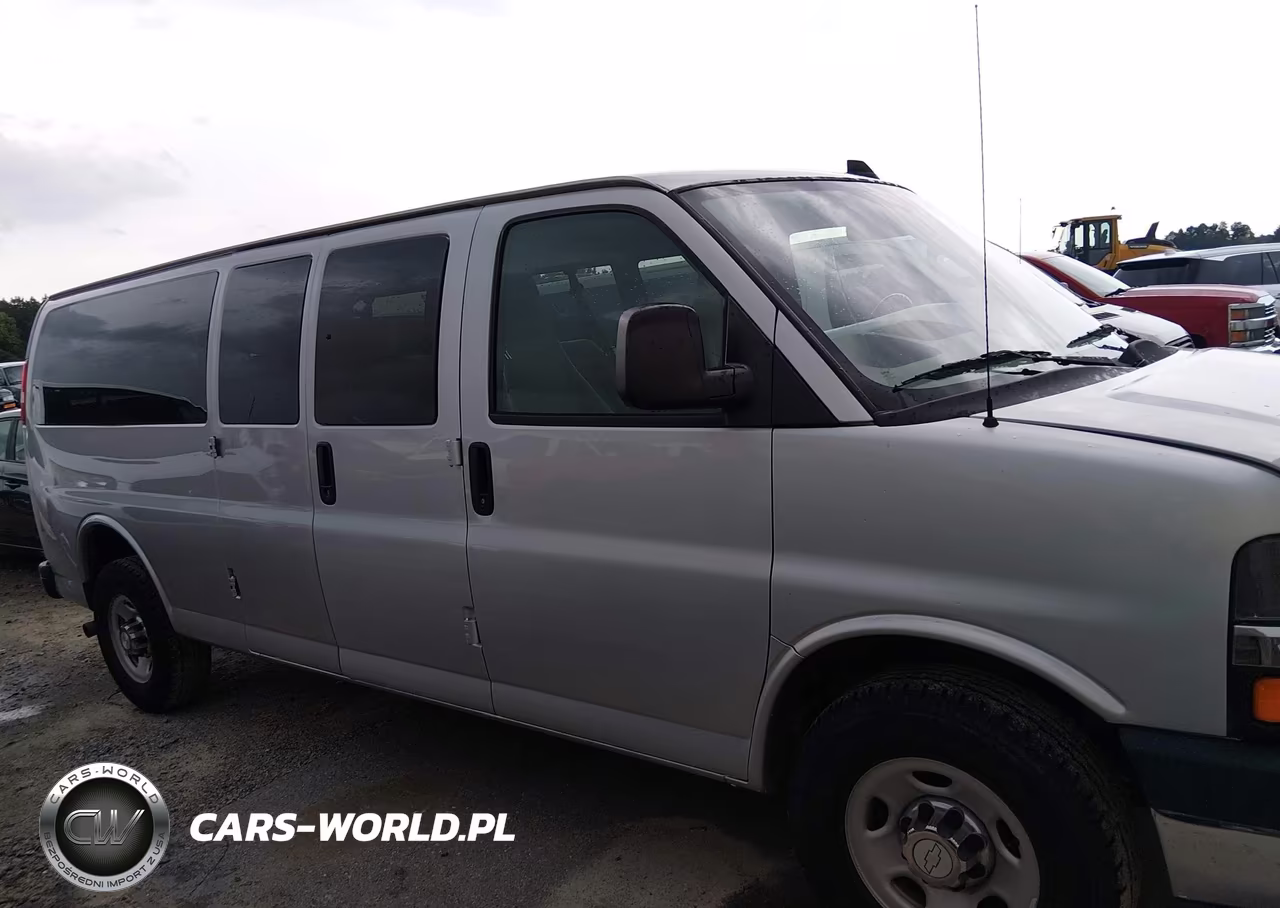 2017 Chevrolet Express 3500 Lt VIN:1GAZGPFG7H1301041 - 13