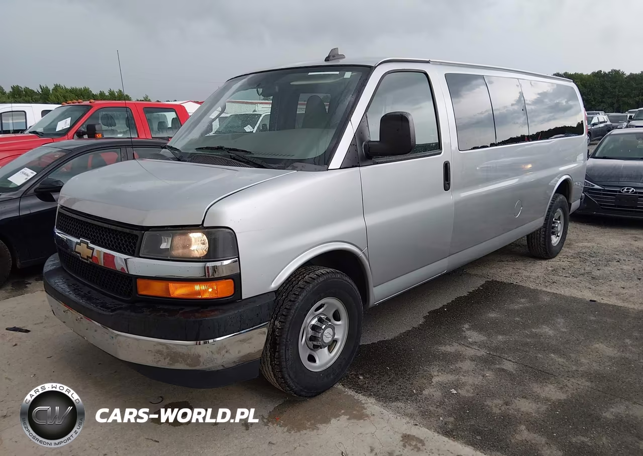 2017 Chevrolet Express 3500 Lt VIN:1GAZGPFG7H1301041 - 2