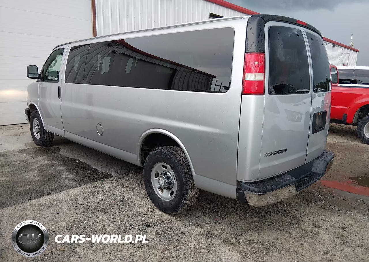 2017 Chevrolet Express 3500 Lt VIN:1GAZGPFG7H1301041 - 3