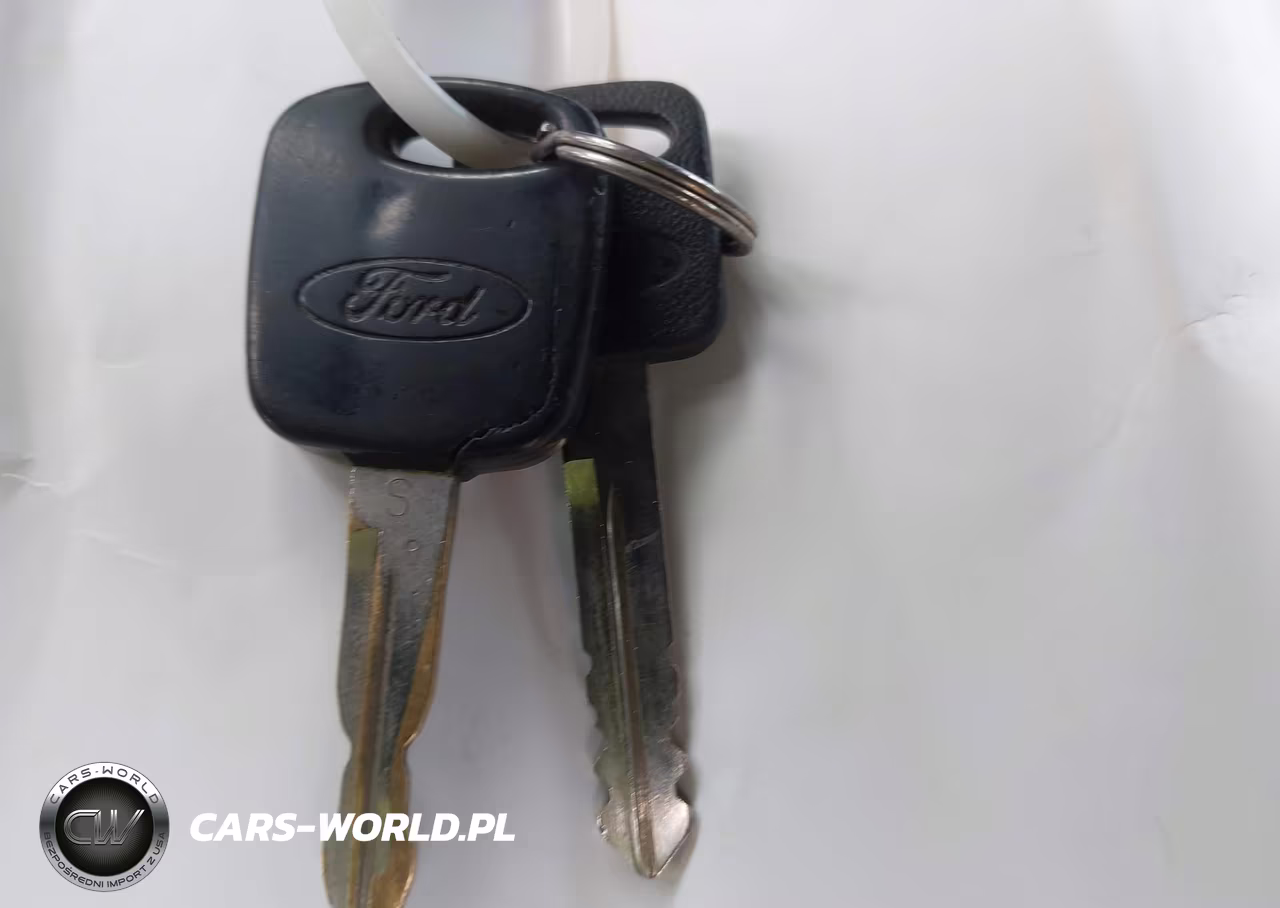 1999 Ford Explorer Sport VIN:1FMYU22E8XUC78753 - 11