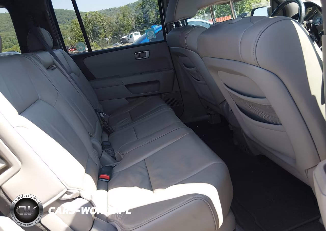 2010 Honda Pilot Ex-L VIN:5FNYF4H52AB037000 - 8