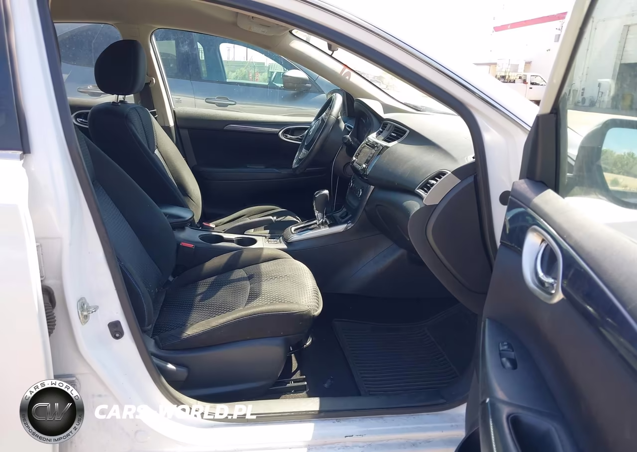 2017 Nissan Sentra Sr VIN:3N1AB7AP9HY390023 - 5