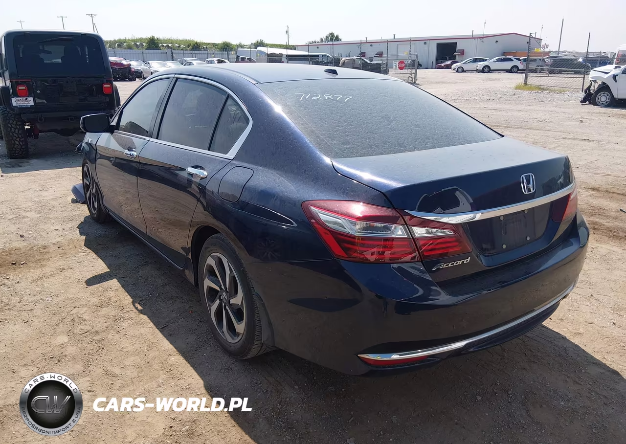 2017 Honda Accord Ex VIN:1HGCR2F72HA028828 - 3