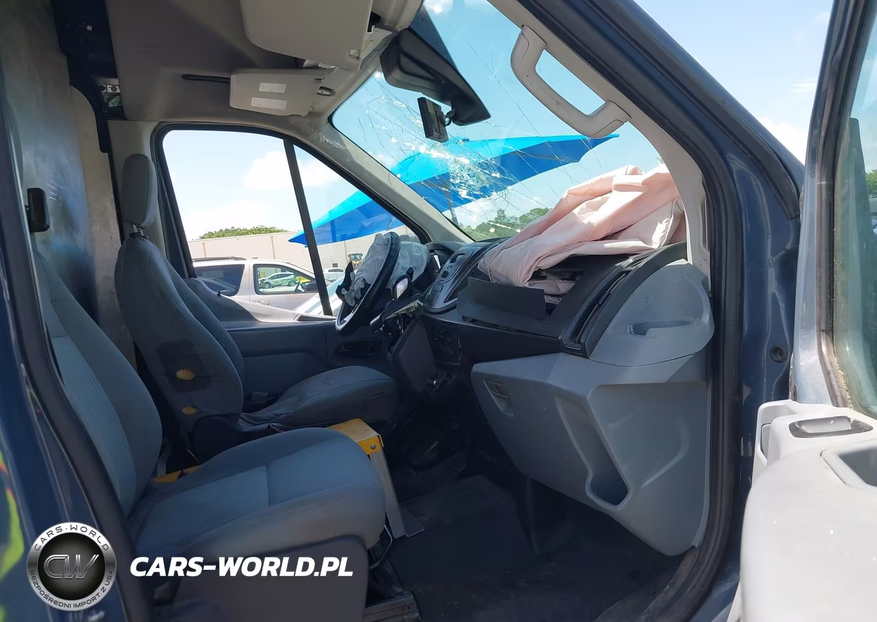 2019 Ford Transit-250 VIN:1FTYR3XM4KKB29000 - 5