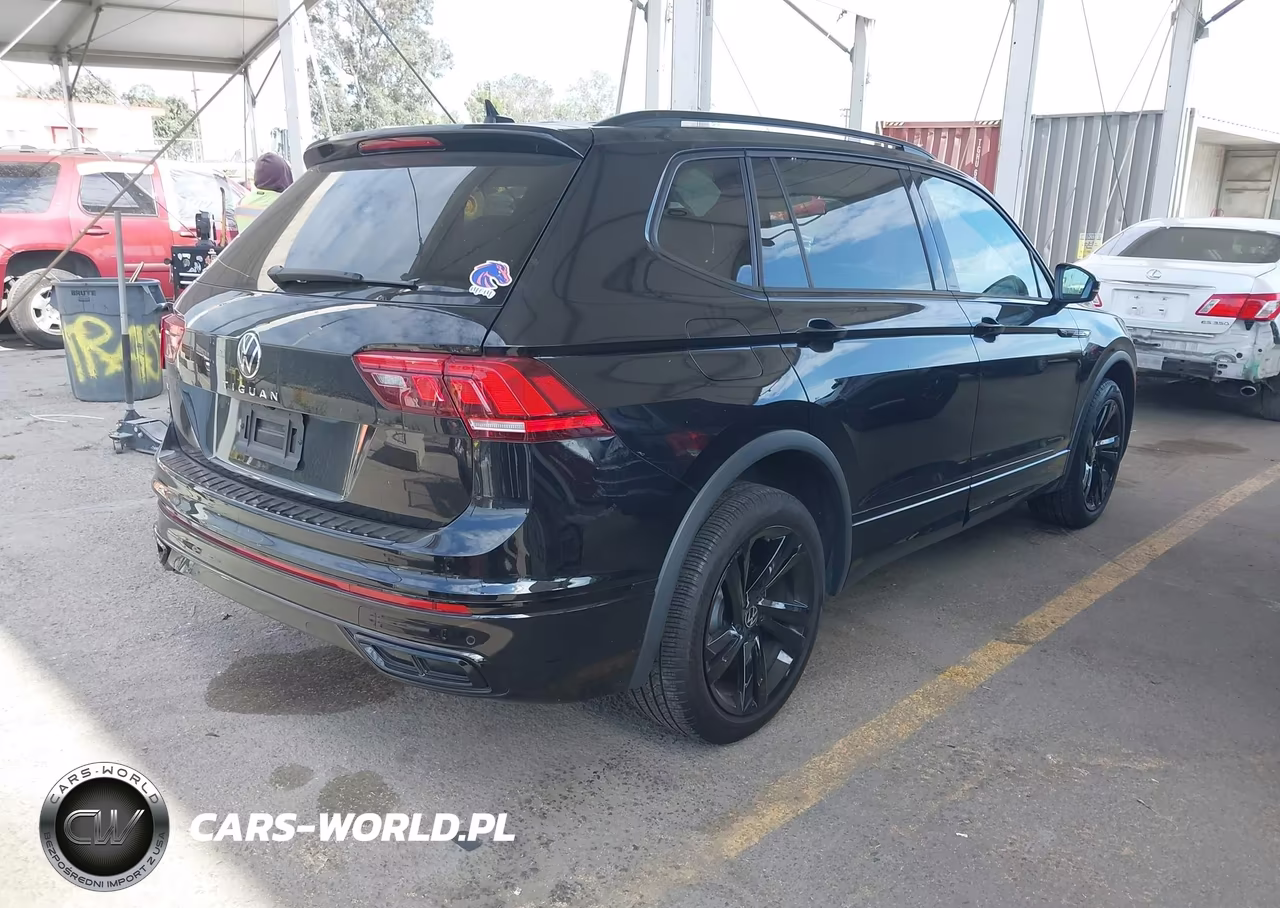 2024 Volkswagen Tiguan 2.0T Se R-Line Black VIN:3VVCB7AXXRM201282 - 4