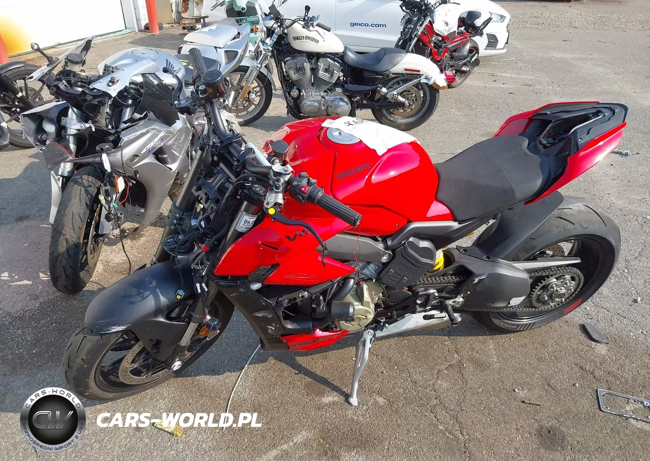 2024 Ducati Streetfighter V4-V4S VIN:ZDMFAKWW4RB009644 - 9