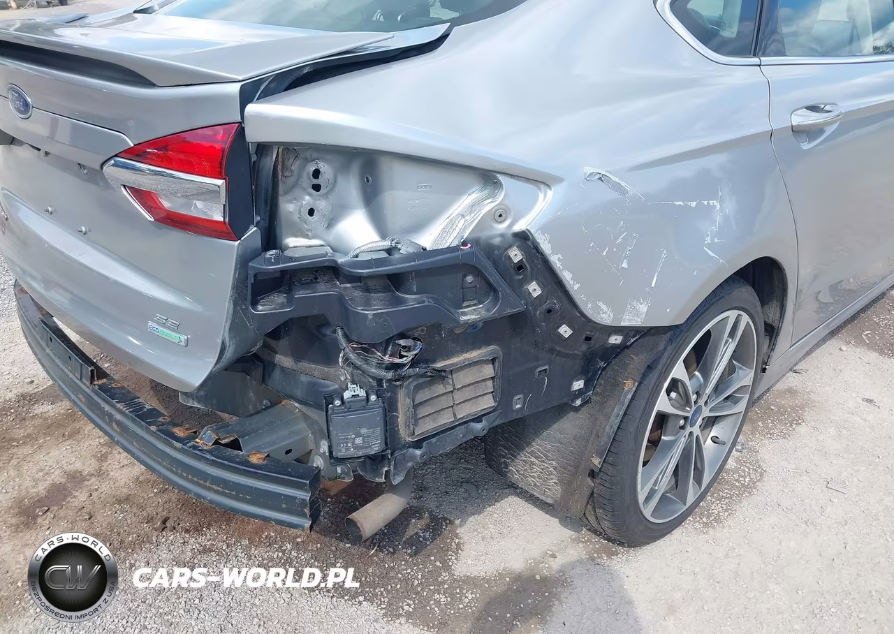 2020 Ford Fusion Titanium VIN:3FA6P0D92LR152693 - 18