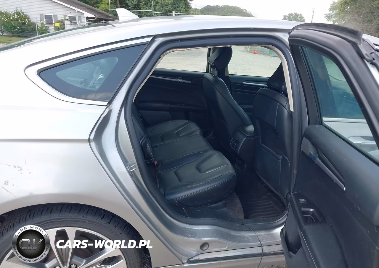 2020 Ford Fusion Titanium VIN:3FA6P0D92LR152693 - 8