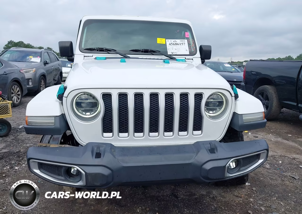2018 Jeep Wrangler Unlimited Sahara 4X4 VIN:1C4HJXEG9JW164621 - 13