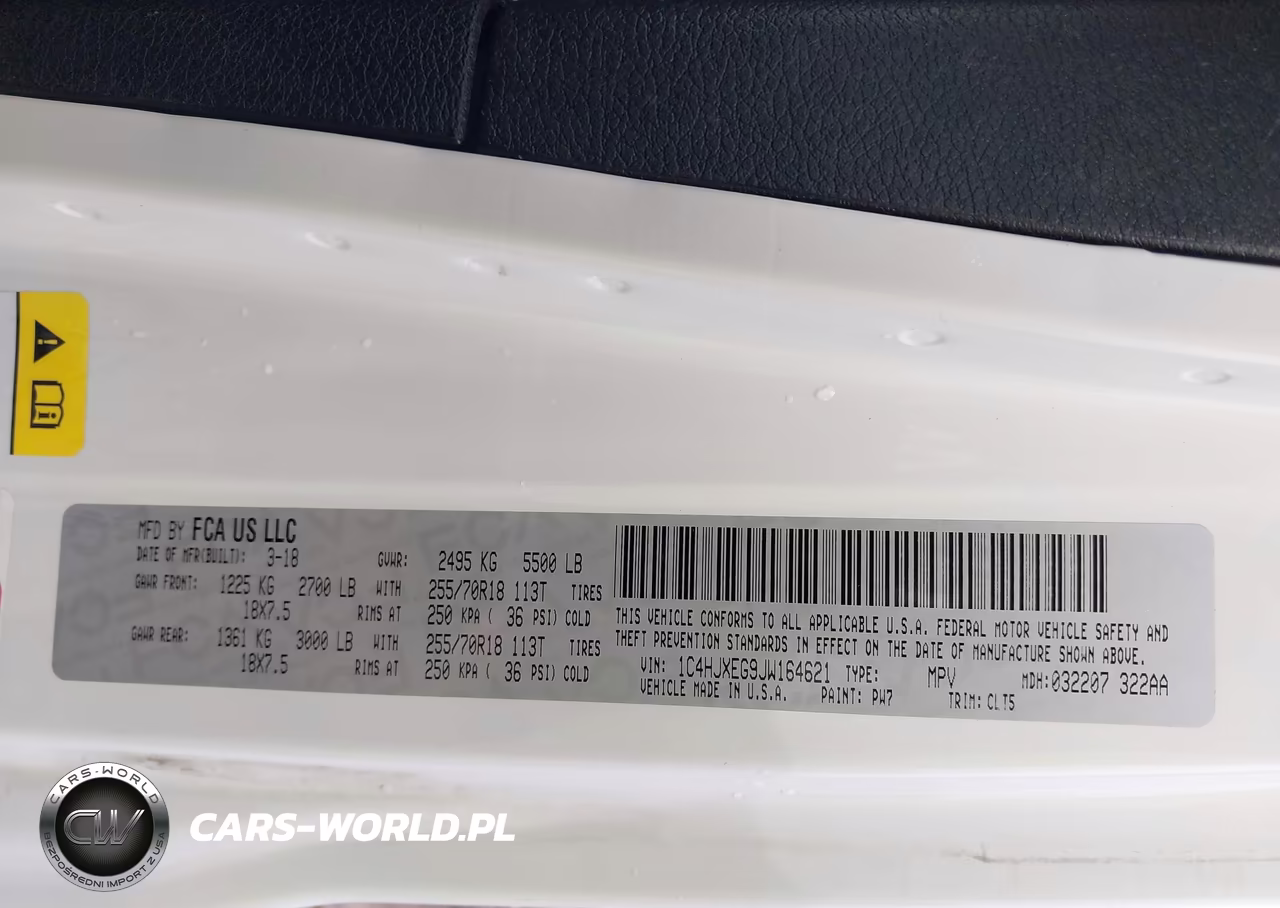 2018 Jeep Wrangler Unlimited Sahara 4X4 VIN:1C4HJXEG9JW164621 - 9