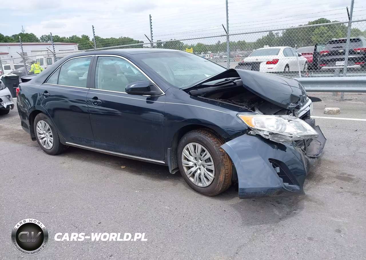 2013 Toyota Camry L-Se-Le-Xle