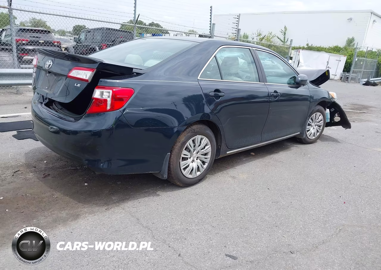 2013 Toyota Camry L-Se-Le-Xle VIN:4T1BF1FK9DU252975 - 4