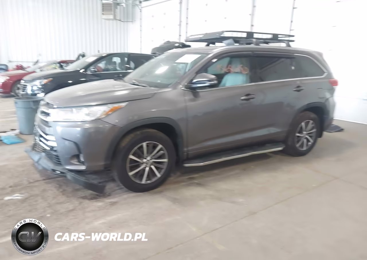 2017 Toyota Highlander Xle VIN:5TDJZRFH8HS456915 - 2