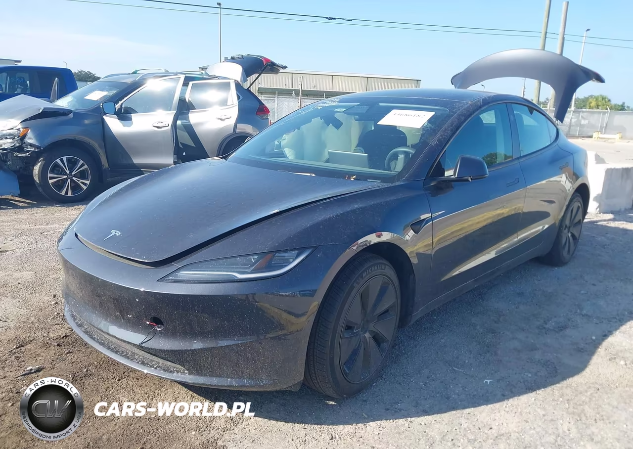 2025 Tesla Model 3 Long Range Rear-Wheel Drive-Standard Rear-Wheel Drive VIN:5YJ3E1EAXSF018886 - 2