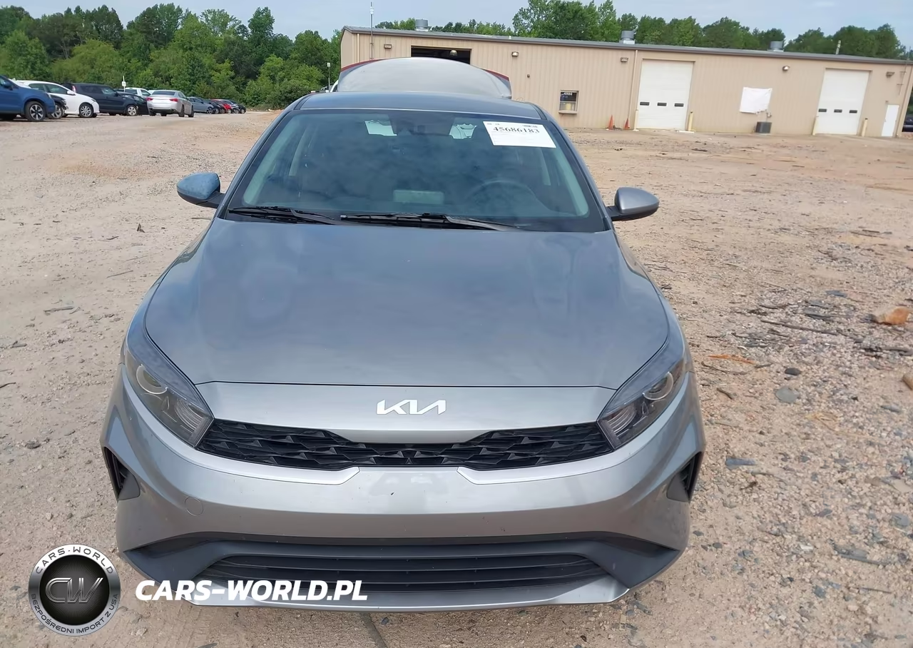 2023 Kia Forte Lxs VIN:3KPF24AD7PE662897 - 12